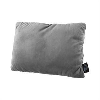 Kaikkialla Kuurna M Pillow